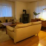 4-zimmer Auf Resthof Lägenhet