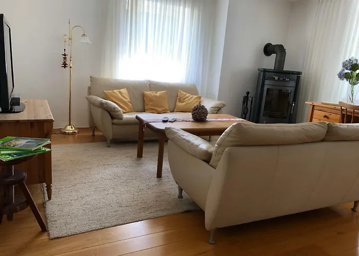 4-zimmer Auf Resthof Halver